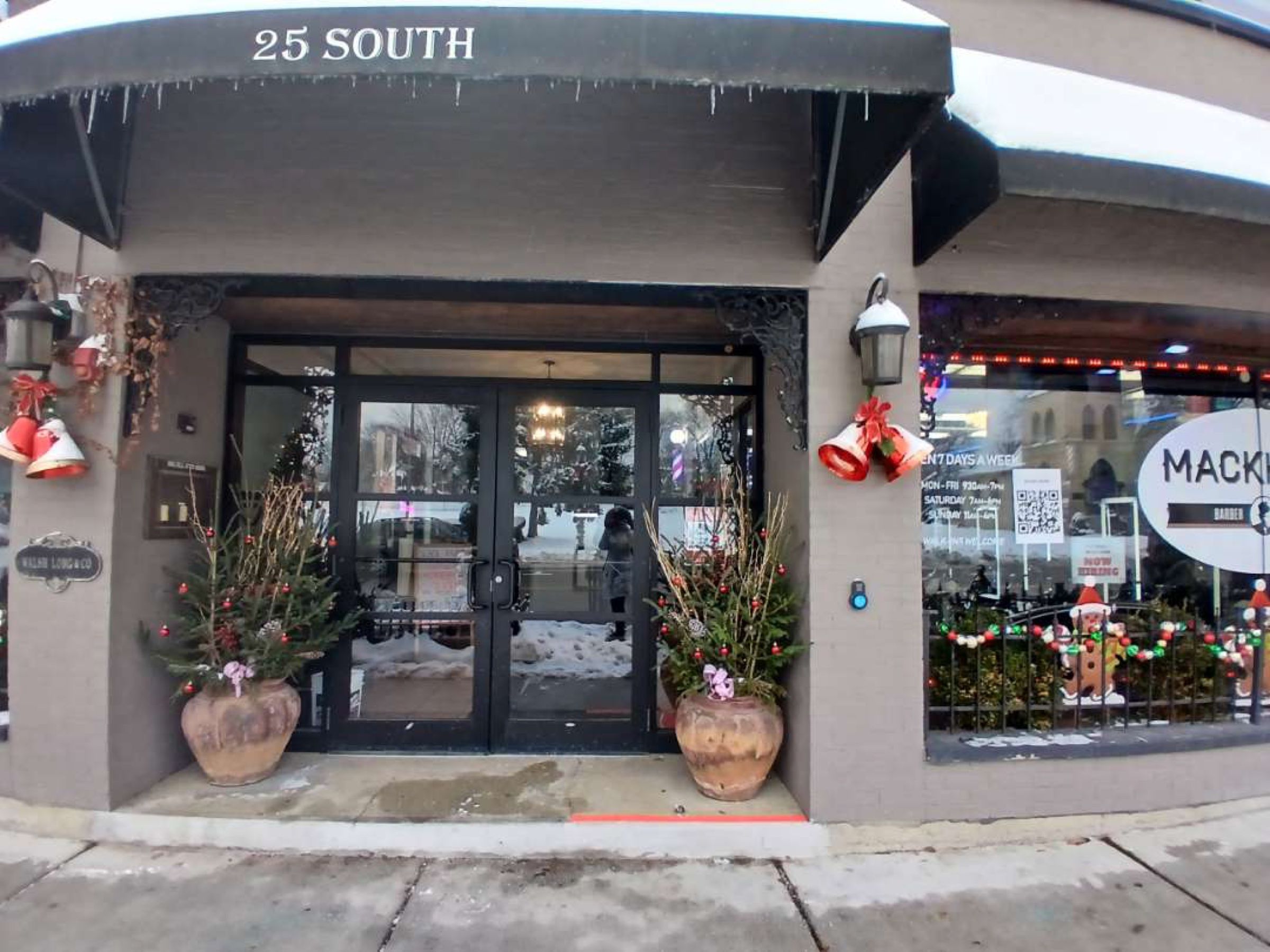 The entrance at 25 South Washington Street in downtown Naperville